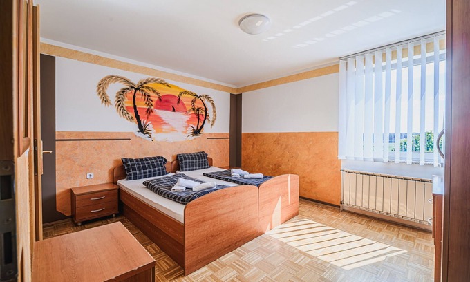 Trnovska Casa | Double/Twin Room with Free parking at Siva Čaplja