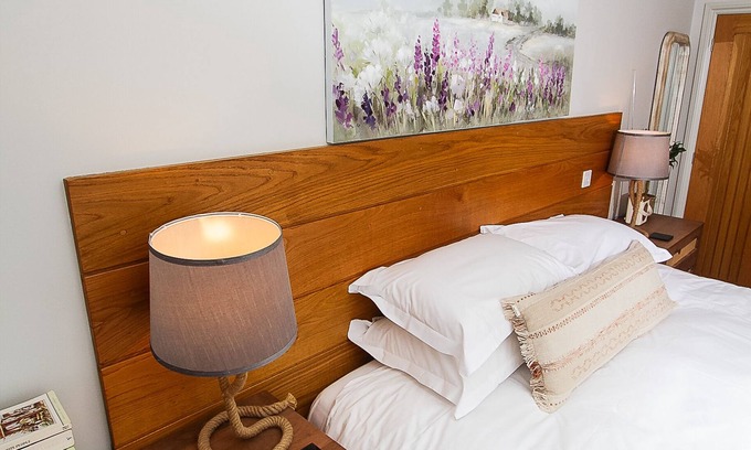 Chedington Casa | Cama de Matrimonio o Dos Camas-Baño con bañera