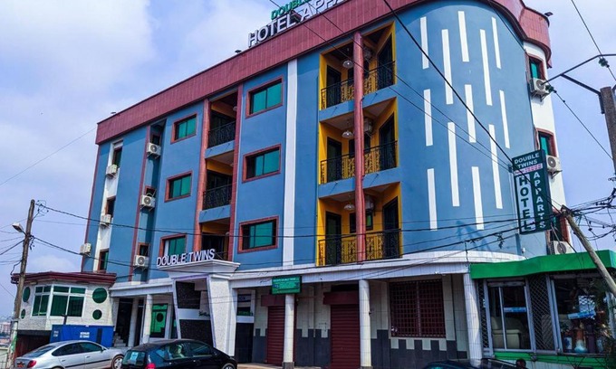 Central Hotel | Double twins Hotel & Suites