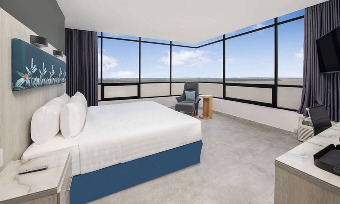 Guayaquil Hotel | Doubletree By Hilton Guayaquil