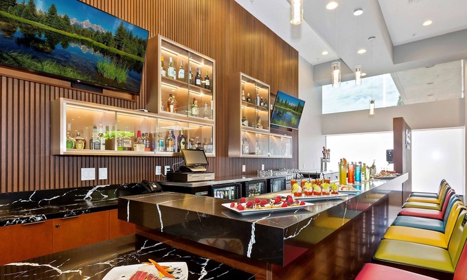 Whittier Hotel | Doubletree by Hilton Whittier Los Angeles