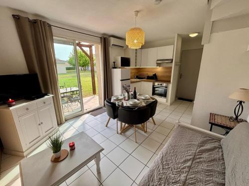 Saint-Saturnin-les-Avignon Casa | Douceur de vivre en Provence