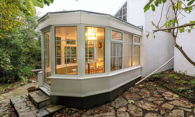 Mabe Cabaña | Dowager Cottage