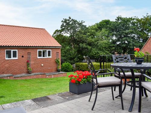 Whitby Casa | Downdinner Hill