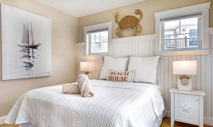 Southern Coast Casa | Downeast Dream | Steps to the beach!