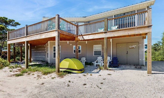 Surf Side Shores Casa | Downstairs duplex near the beach with full kitchen, WiFi, cable, partial AC