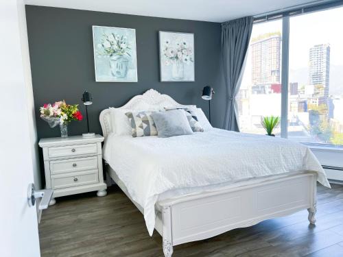 Crosstown Apartamento | Downtown 4bd 2ba View Skytrain 2 Free Parking