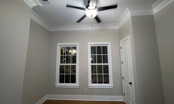 Mid City North Casa | Downtown and Close to LSU 8-bedroom Luxury Home in Baton Rouge