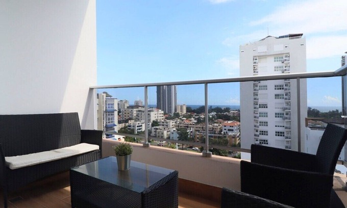 Sarasota Condominio | Downtown Apartment - Pool/Gym - @Santo Domingo