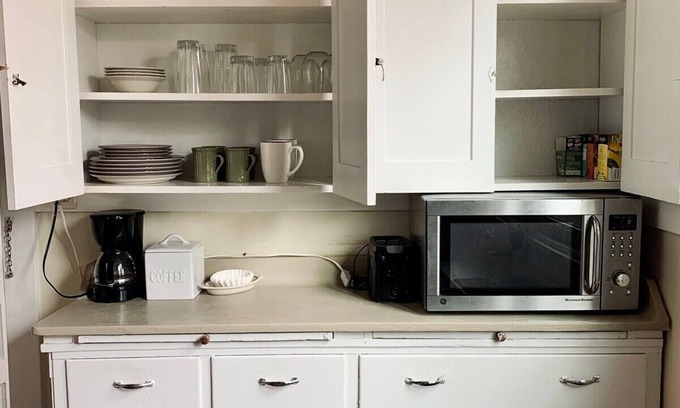Helena Apartamento | Downtown Apartment - great walkability!