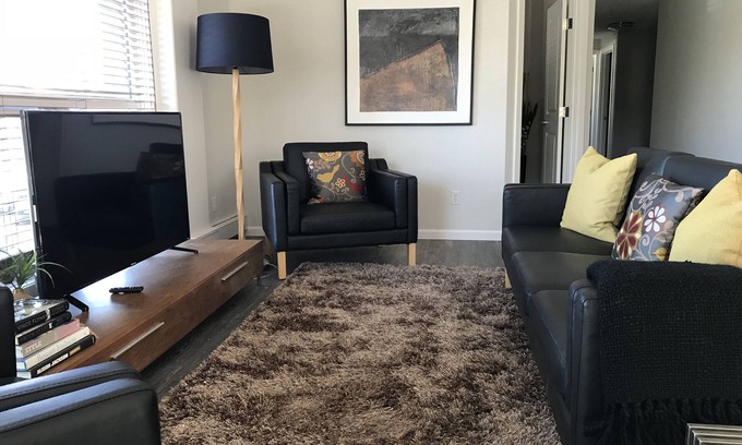 Saskatoon Downtown Apartamento | Apartamento en el centro: recientemente renovado 2 habitaciones, 2 baños