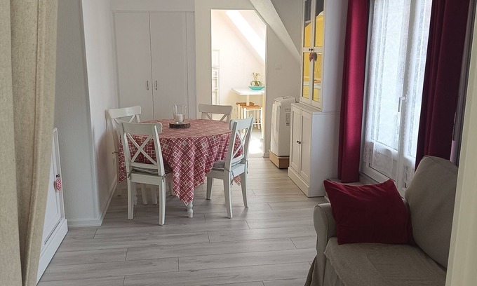 Quartier Saint-Leon Apartamento | Downtown apartment + parking