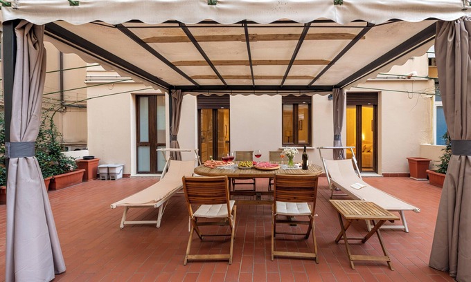 Pesaro Apartamento | Downtown apartment with terrace in front of Rossini Theater
