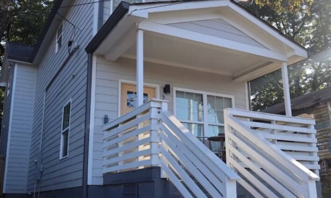 Pittsburgh Casa | Downtown Atlanta home