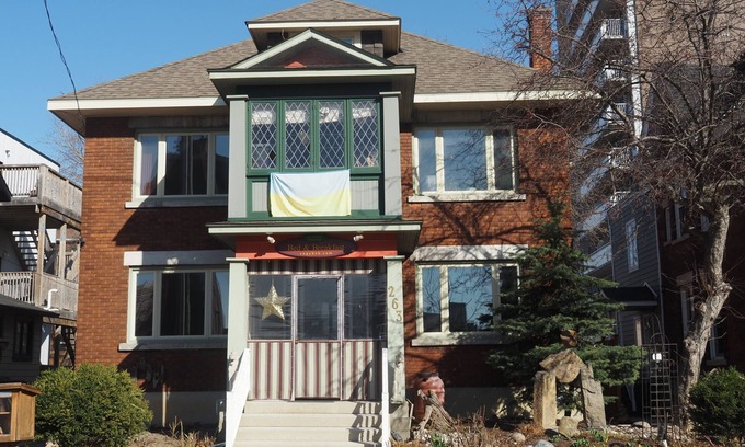 Centretown Casa | Downtown Bed and Breakfast