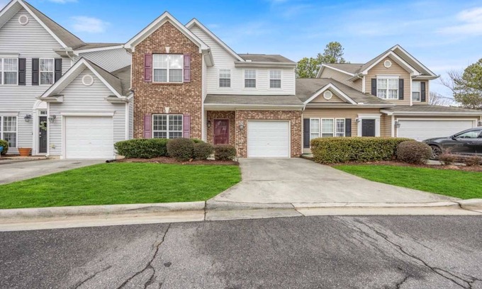 Durham Casa | Downtown Bliss on Suncrest Ct