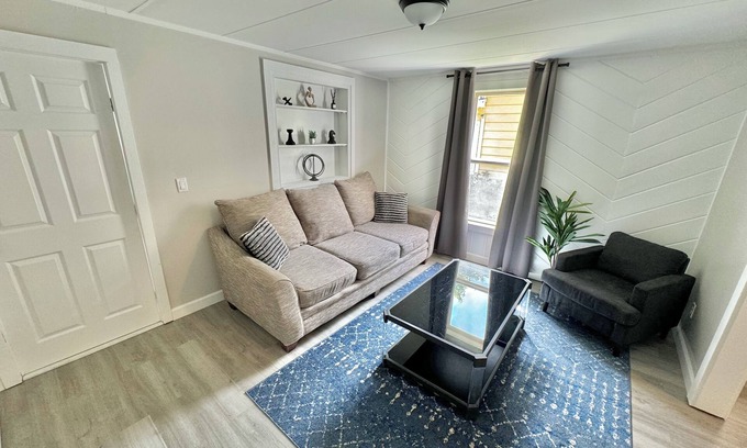 Boyne City Casa | Downtown Boyne City Cottage: Walking distance to everything!
