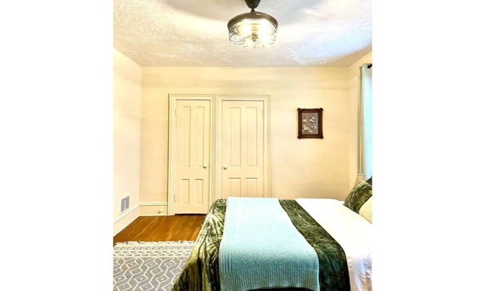 Meadville Casa | Downtown Centrally Located Apartment