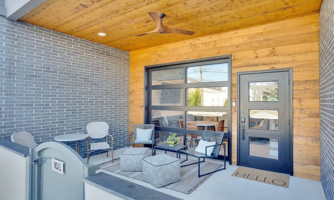 Downtown Chattanooga Casa | Main Street Retreat Chatt