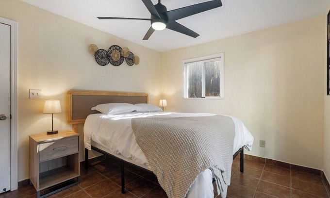 Grant Hill Casa | Downtown Cottage blocks from Petco Park!