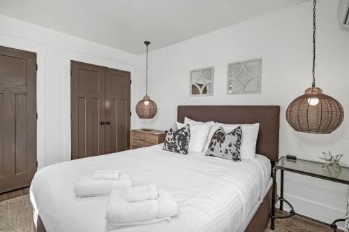 Columbia Casa | Downtown Cottage - Zen Garden