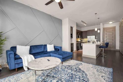 East Downtown Houston Apartamento | Downtown Elegance Upscale Houston King Retreat