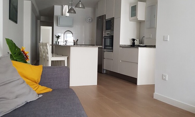 Distrito Llano Apartamento | Downtown Gijón Apartment - 6 places - 2 bathrooms - Refurbished 2018
