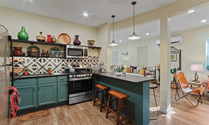 Lake Geneva Apartamento | Downtown Hideaway- Lower