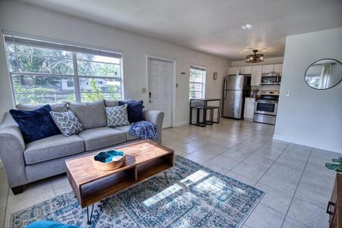 Central Sarasota Casa | Downtown Home With Fire Pit, Just 5 Min to Beach