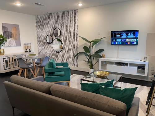 Midtown Apartamento | Downtown Houston Gem Stylish, Central & Self Check-In