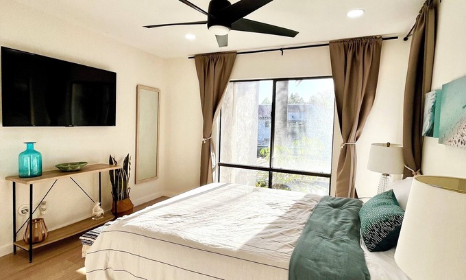 Huntington Beach Condominio | Downtown Huntington Beach! LOCATION! CLOSE TO THE BEACH!!!