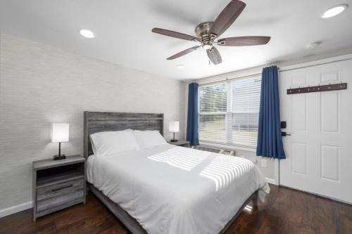 Kimmswick Casa | Downtown Kimmswick Room~Renovated~Prime Location