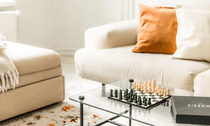 Ullanlinna Apartamento | Downtown Light-Filled Retreat