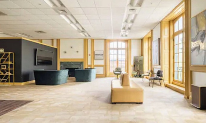 Mount Vernon Apartamento | Downtown Loft Meeting Space in Historic Baltimore (No Overnight Stays Allowed)