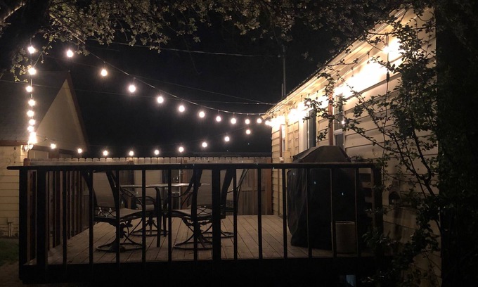 Garden District Casa | Downtown mid-century home with pet friendly, fenced yard. Sleeps 5