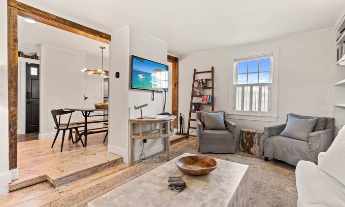 Newburyport Casa | Downtown Oasis | Garden Retreat + Private Bunkhouse