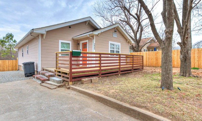 Tulsa Casa | Downtown Sunny Craftsman