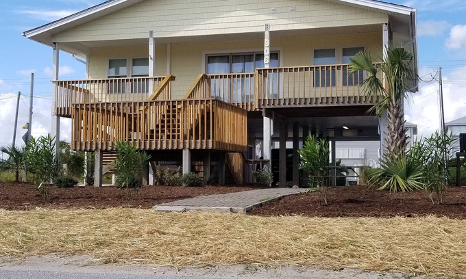 Topsail Beach Casa | Nueva remodelación en junio de 2019 Beach House