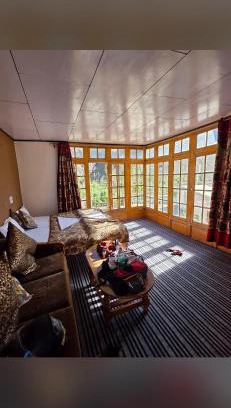Tingmosgang Casa | dragon guesthouse and garden restaurant