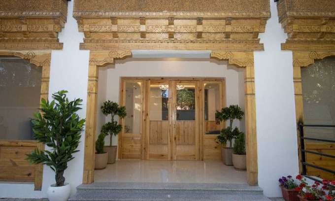 Leh Hotel | Dragon Residency