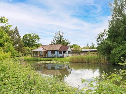 East Dereham Casa | Dragonfly Lodge