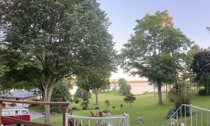 Bobcaygeon Casa | Dragon's Fly Lake House en Bobcaygeon