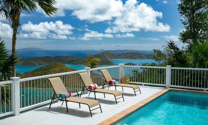 Estate Little Plantation Villa | Drake's Lookout - Villa en la cima de la colina con impresionantes vistas! ¡LISTO PARA RESERVAR!
