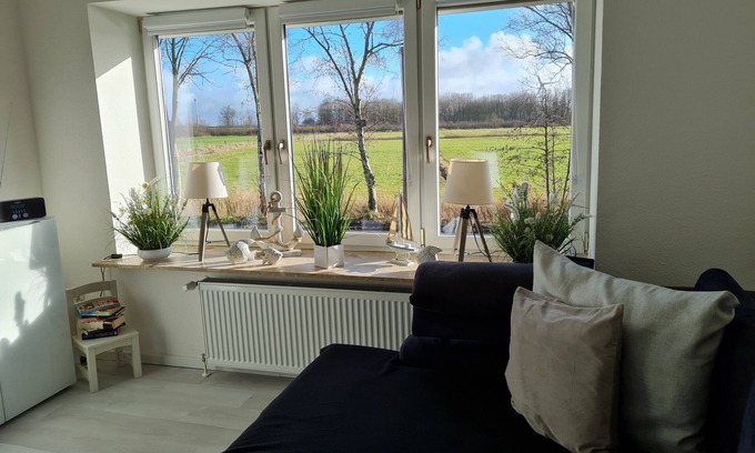 Wolthusen Condominio | Dream accommodation with its own jetty and garden!