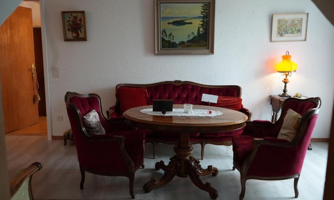 Brugg Casa | Dream apartment in nice villa near forest