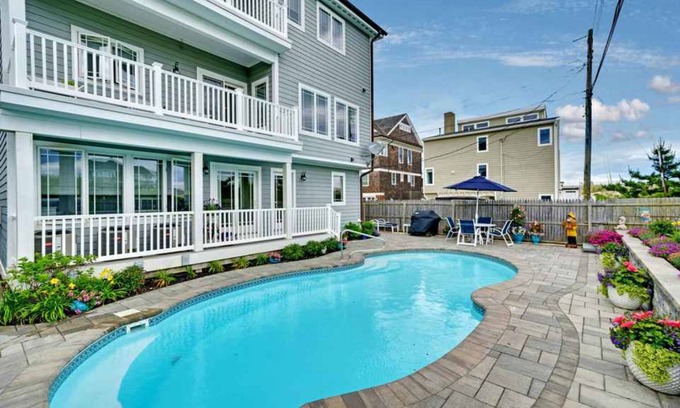 Osbornsville Casa | Dream Beach House packed with Style, Comfort, and Convenience