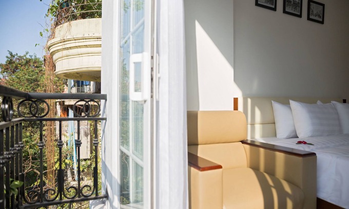 Hang Bo Hotel | Dream Central Hotel