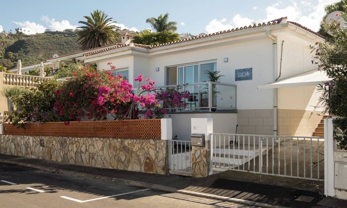 Sauzal Casa | Dream holiday home "Casa Vreneli" in sunny El Sauzal with sea views