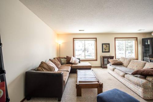 Powderhorn Apartamento | Dream House, a Creative Escape in the Heart of Powderhorn