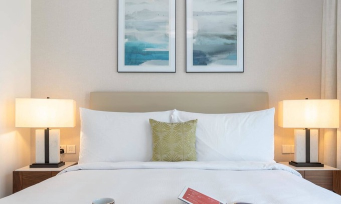 Sharm Apartamento | Dream Inn - 3BR Deluxe Family Suite with Beach Access